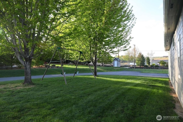12003 Summit Haven Pl, Yakima, WA 98908 - view of green lawn