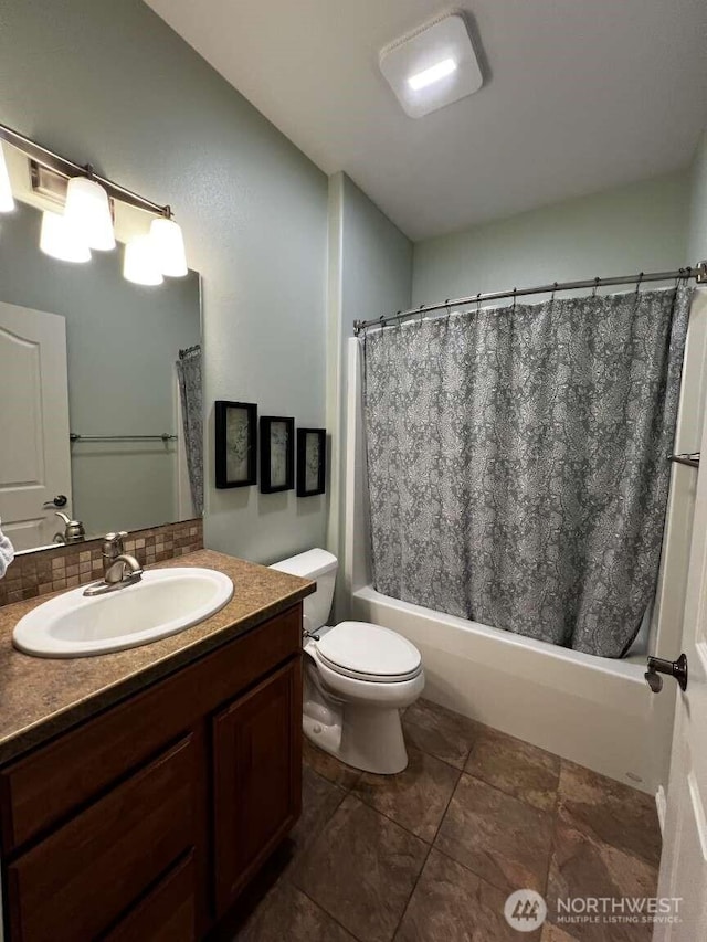 12003 Summit Haven Pl, Yakima, WA 98908 - bathroom featuring vanity, shower / bath combo, and tile patterned floors