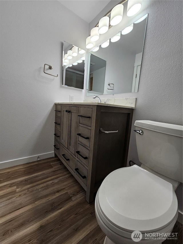 509 S 323rd Pl Unit 15E, Federal Way, WA 98003 - bathroom with vanity and wood finished floors