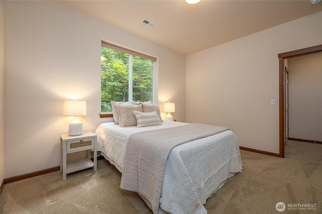 700 Twin Brooks Dr, Mount Vernon, WA 98273 - carpeted bedroom featuring baseboards
