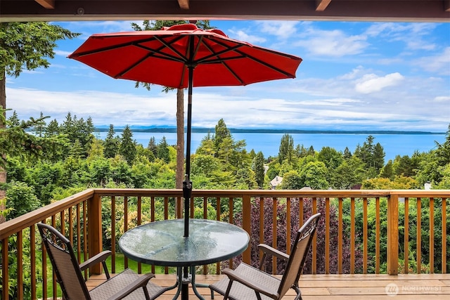 19212 94th Ave W, Edmonds, WA 98020 - view of wooden deck