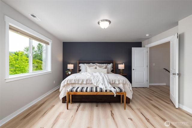 3885 Summersun St, Mount Vernon, WA 98273 - bedroom with light wood-style floors and baseboards
