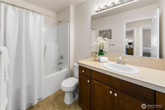 7649 NE 196th St, Kenmore, WA 98028 - bathroom with vanity, shower / bath combination with curtain, and tile patterned floors