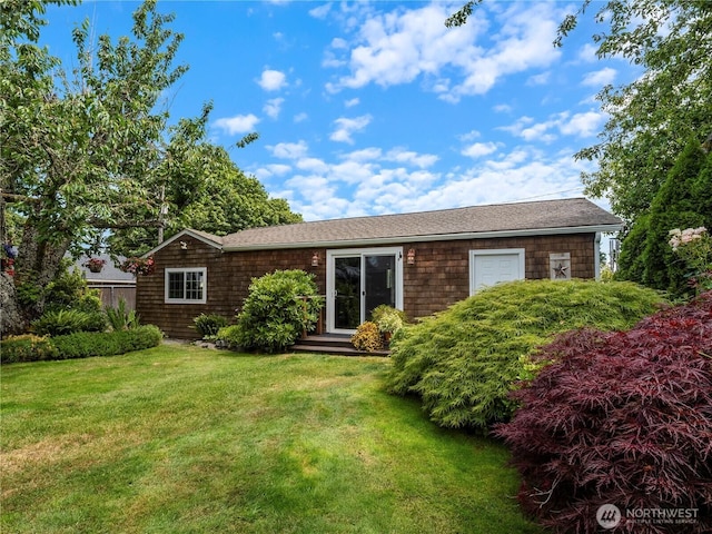 3721 N Mullen St, Tacoma, WA 98407 - rear view of house with a yard