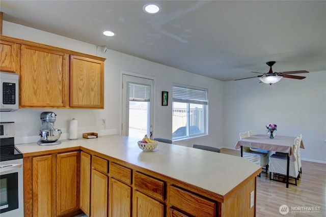 1044NW 14th Way, Oak Harbor, WA 98277 - photo 6