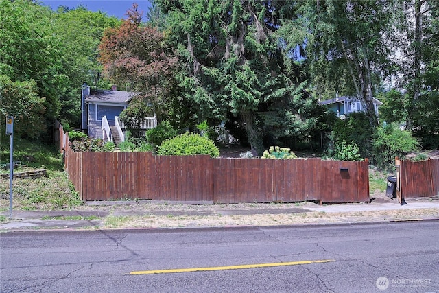 9059 Carkeek Dr S, Seattle, WA 98118 - photo 19