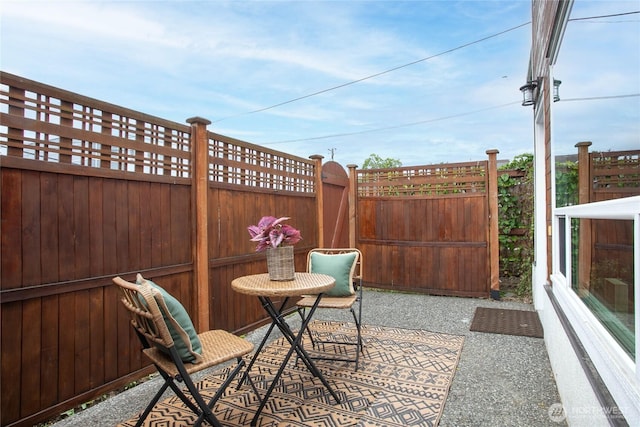 1007 N Forest St, Bellingham, WA 98225 - view of patio