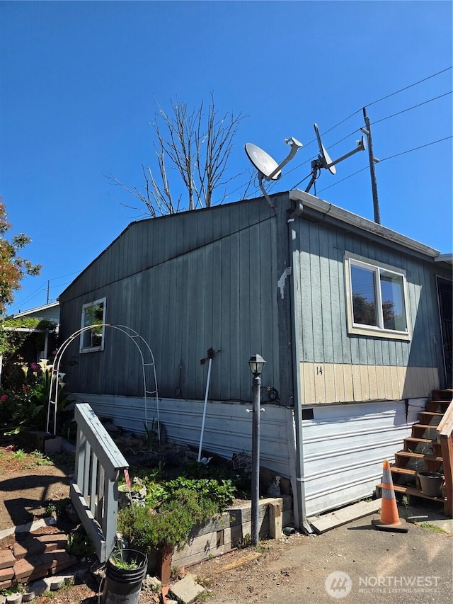 111 99th St S Unit 14, Tacoma, WA 98444 - view of home's exterior with stairs