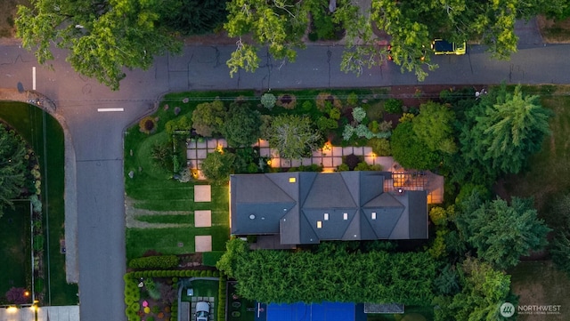 7715 NE 22nd St, Medina, WA 98039 - aerial view of property and surrounding area
