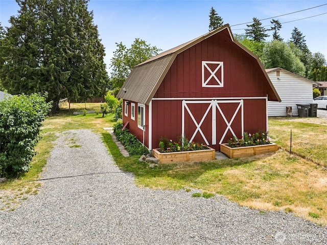9317 214th Ave E, Bonney Lake, WA 98391 - view of barn featuring a yard