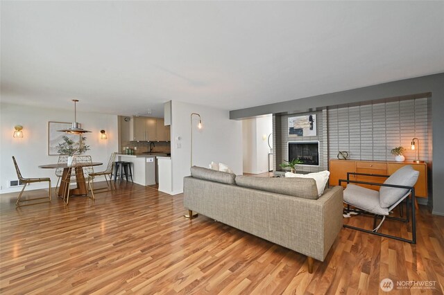 1740 Melrose Ave Unit 802, Seattle, WA 98122 - photo 6