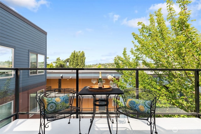 29 Etruria St Unit B505, Seattle, WA 98109 - view of balcony