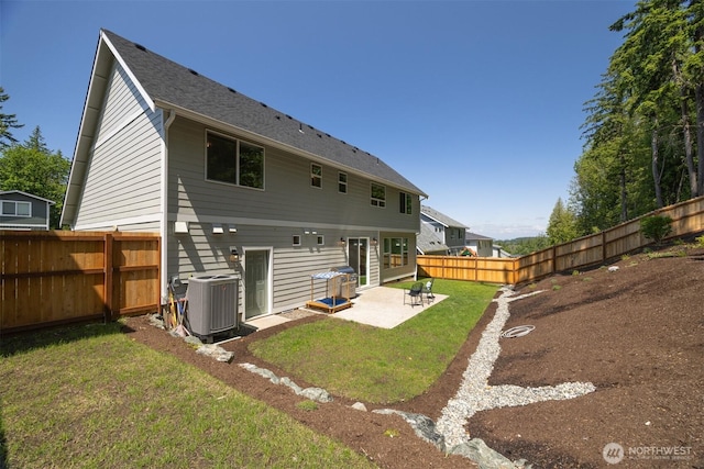 1142 Brookstone Dr, Bellingham, WA 98229 - rear view of property featuring a patio and a fenced backyard