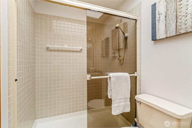 722 N 85th St Unit 41, Seattle, WA 98103 - full bathroom with toilet and tiled shower