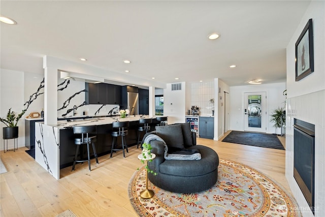 17514 NE 40th Pl Unit J3, Redmond, WA 98052 - photo 4