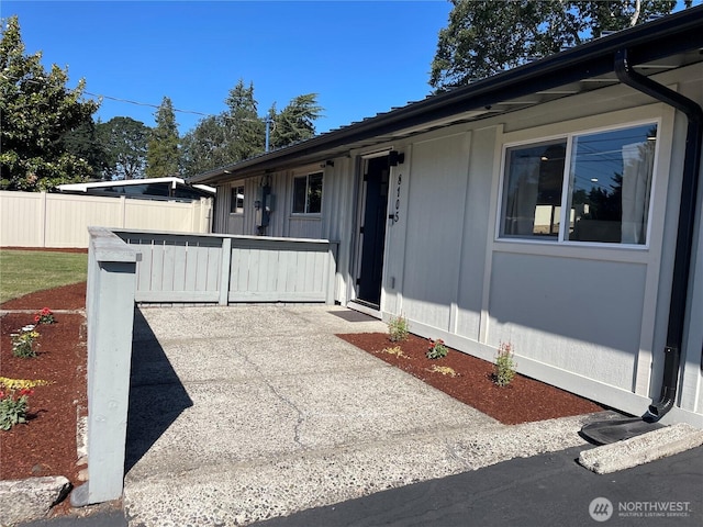 8105 Oakridge Dr SW, Lakewood, WA 98498 - photo 2