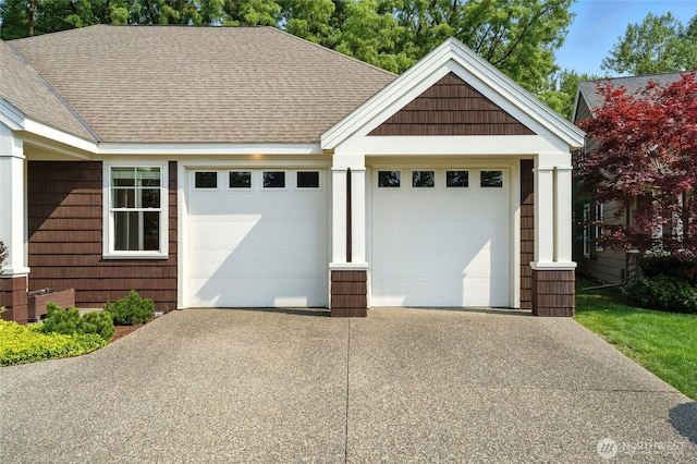 847 SE Covey Ct, College Place, WA 99324 - garage featuring concrete driveway