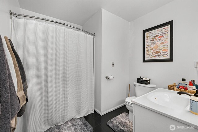 6258 Bellwood Dr, Maple Falls, WA 98266 - full bathroom featuring vanity and a shower with curtain
