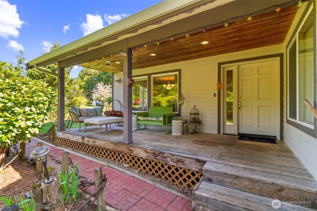 3863 Paradise Bay Rd, Port Ludlow, WA 98365 - view of porch