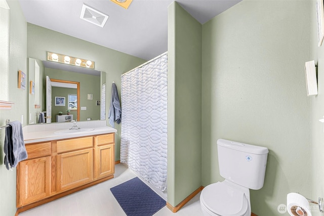 2616 16th St, Bellingham, WA 98229 - full bath with vanity and a shower with shower curtain
