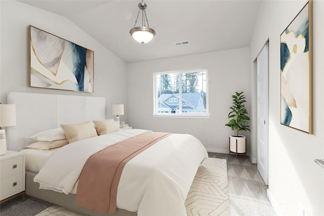 1401 89th Ave SE, Tumwater, WA 98501 - bedroom featuring light colored carpet and lofted ceiling