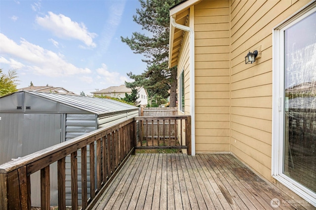 9323 4th Ave W, Everett, WA 98204 - view of wooden deck