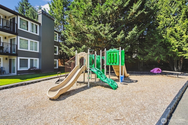 26327 116th Ave SE Unit E102, Kent, WA 98030 - view of community play area