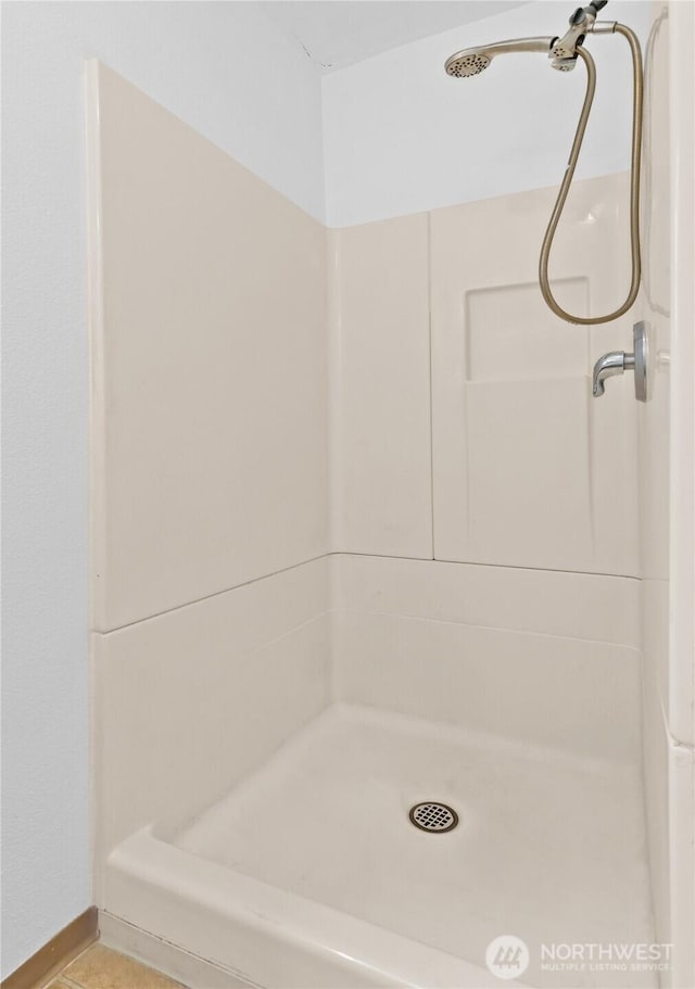3510 S K St, Tacoma, WA 98418 - full bath featuring a stall shower and baseboards