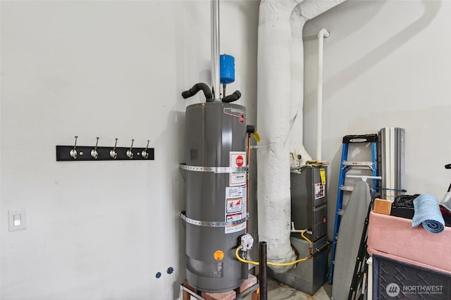 4246 Stonecrest Ct, Bellingham, WA 98226 - utility room featuring water heater