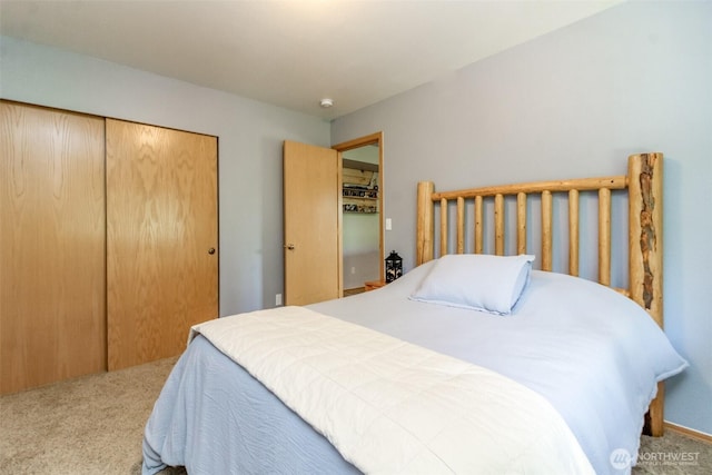 15205 197th St E, Orting, WA 98360 - bedroom featuring carpet flooring and a closet
