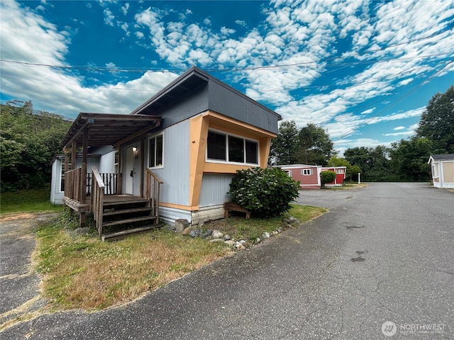 105 E Cox Ave Unit 13, Arlington, WA 98223 - view of home's exterior
