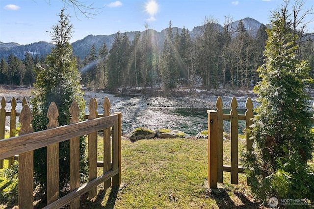 53802 State Route 2, Gold Bar, WA 98251 - view of yard featuring a wooded view and a mountain view