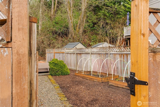 21312 87th Ave NE Unit 1 & 2, Arlington, WA 98223 - view of yard with a garden