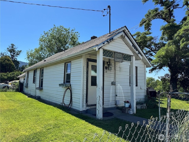 1105 Central Ave, Oroville, WA 98844 - view of side of property
