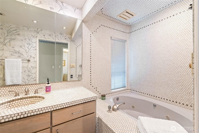818 179th Pl NE, Bellevue, WA 98008 - full bath featuring a whirlpool tub, vanity, and wallpapered walls