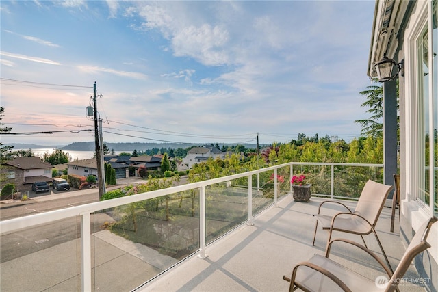 1425 S Sunset Dr, Tacoma, WA 98465 - view of balcony