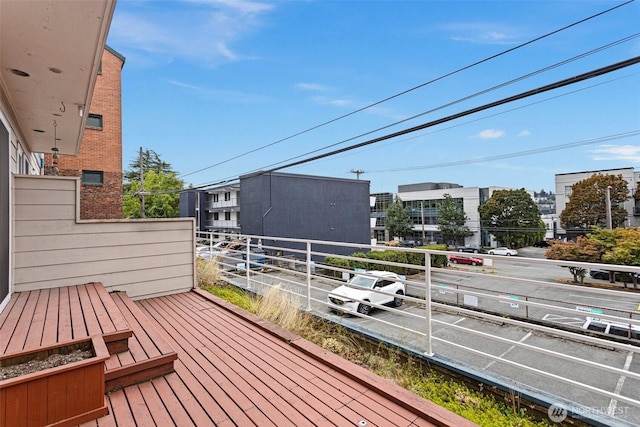 2727 E Franklin Ave E Unit 102, Seattle, WA 98102 - view of wooden terrace