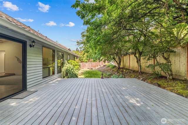 5040 Mill Pond Loop SE, Auburn, WA 98092 - wooden deck with a fenced backyard