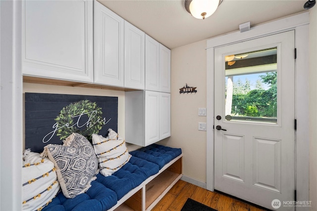 4119 72nd St E, Tacoma, WA 98443 - mudroom featuring light wood-type flooring and baseboards