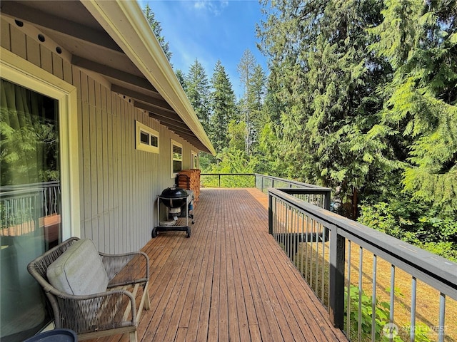 11422 Leschi Cir, Anderson Island, WA 98303 - wooden deck with grilling area