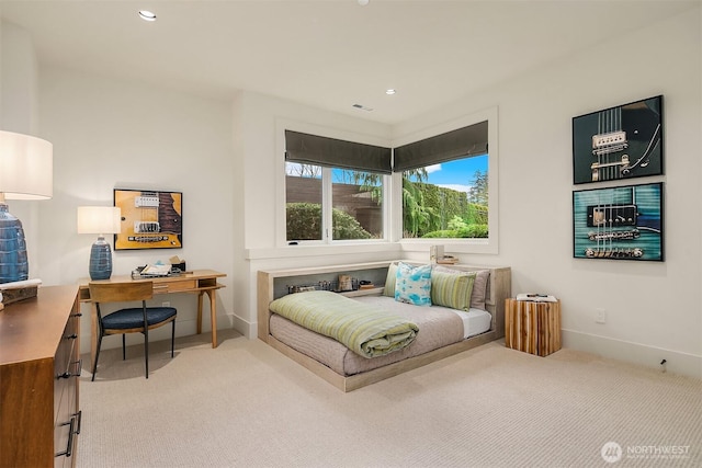 1918 94th Ave NE, Clyde Hill, WA 98004 - bedroom with carpet floors, recessed lighting, and an office area