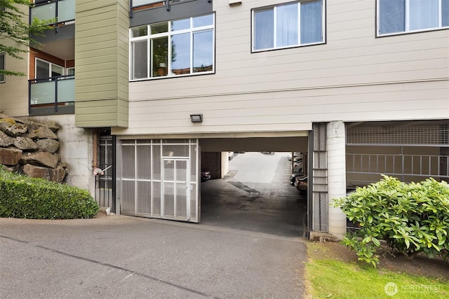 9710 5th Ave NE Unit 503, Seattle, WA 98115