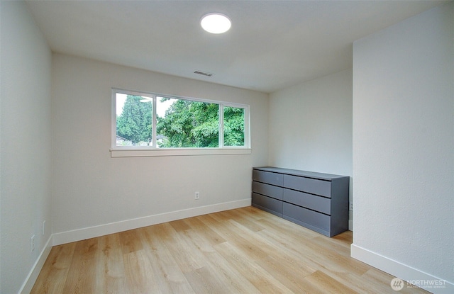 1611 NE 113th St Unit 421, Vancouver, WA 98686 - spare room featuring light wood-style flooring