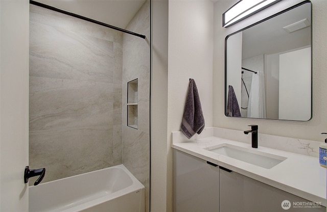 1611 NE 113th St Unit 421, Vancouver, WA 98686 - bathroom with vanity and shower / bath combination with curtain