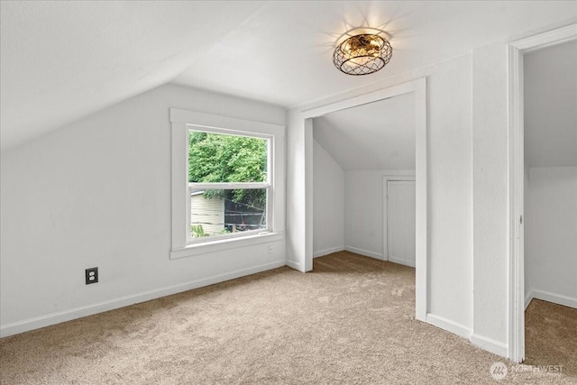 820 S Ferry St, Tacoma, WA 98405 - bonus room with carpet flooring and lofted ceiling