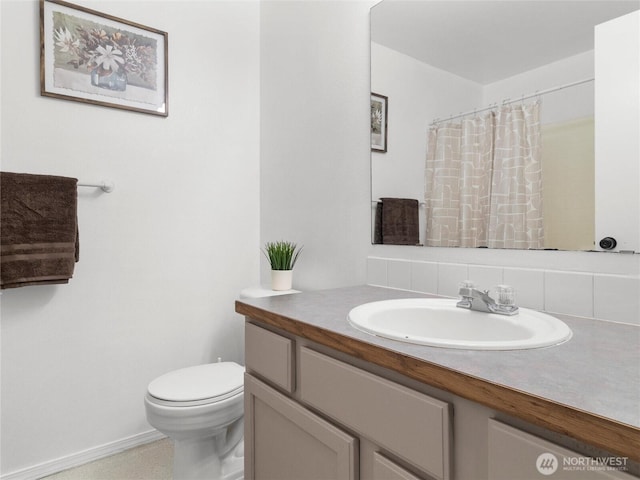 839 Avalon Ct SE, Olympia, WA 98513 - full bathroom featuring vanity and a shower with curtain