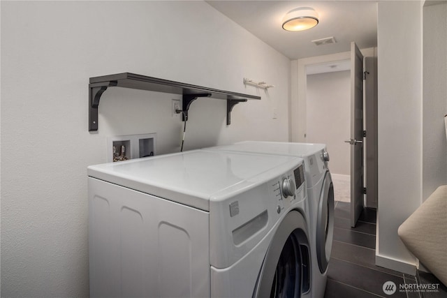 1600 11th Ave S, Seattle, WA 98134 - washroom with washer and clothes dryer