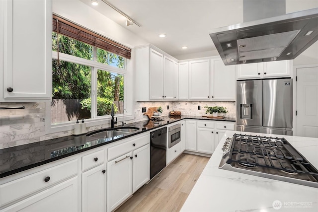 16432 SE 24th St, Bellevue, WA 98008 - kitchen featuring stainless steel appliances, ventilation hood, backsplash, white cabinets, and recessed lighting