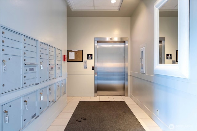 7800 SE 27th St Unit 302, Mercer Island, WA 98040 - surrounding community featuring mail area