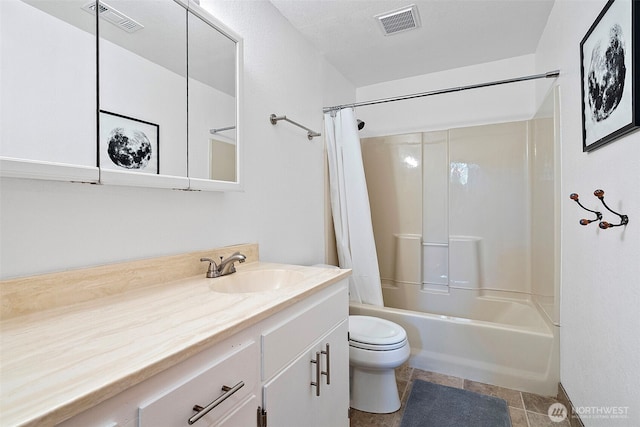 6511 Canyon Ct SW, Olympia, WA 98512 - full bath with vanity and shower / tub combo